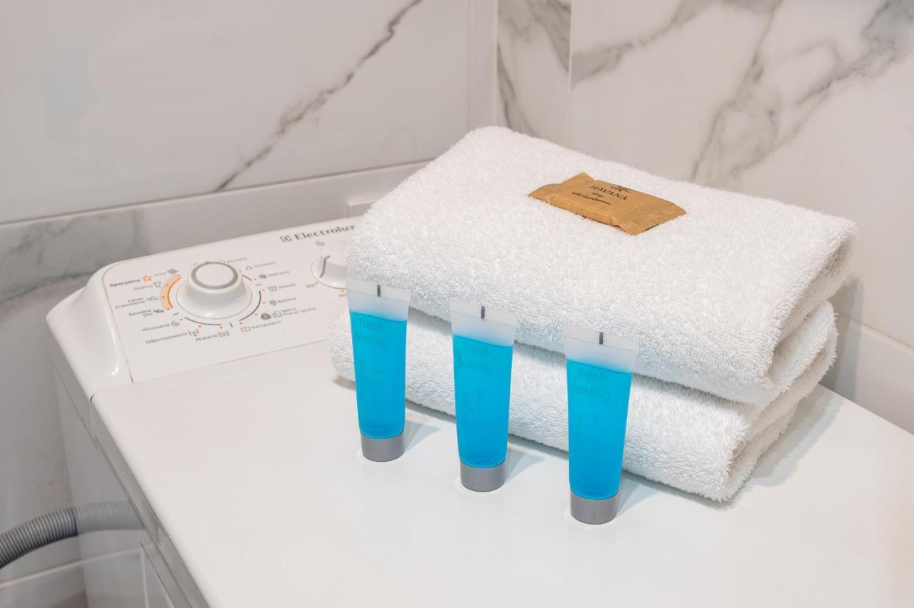 ורשה Wierzbno Modern Apartment מראה חיצוני תמונה